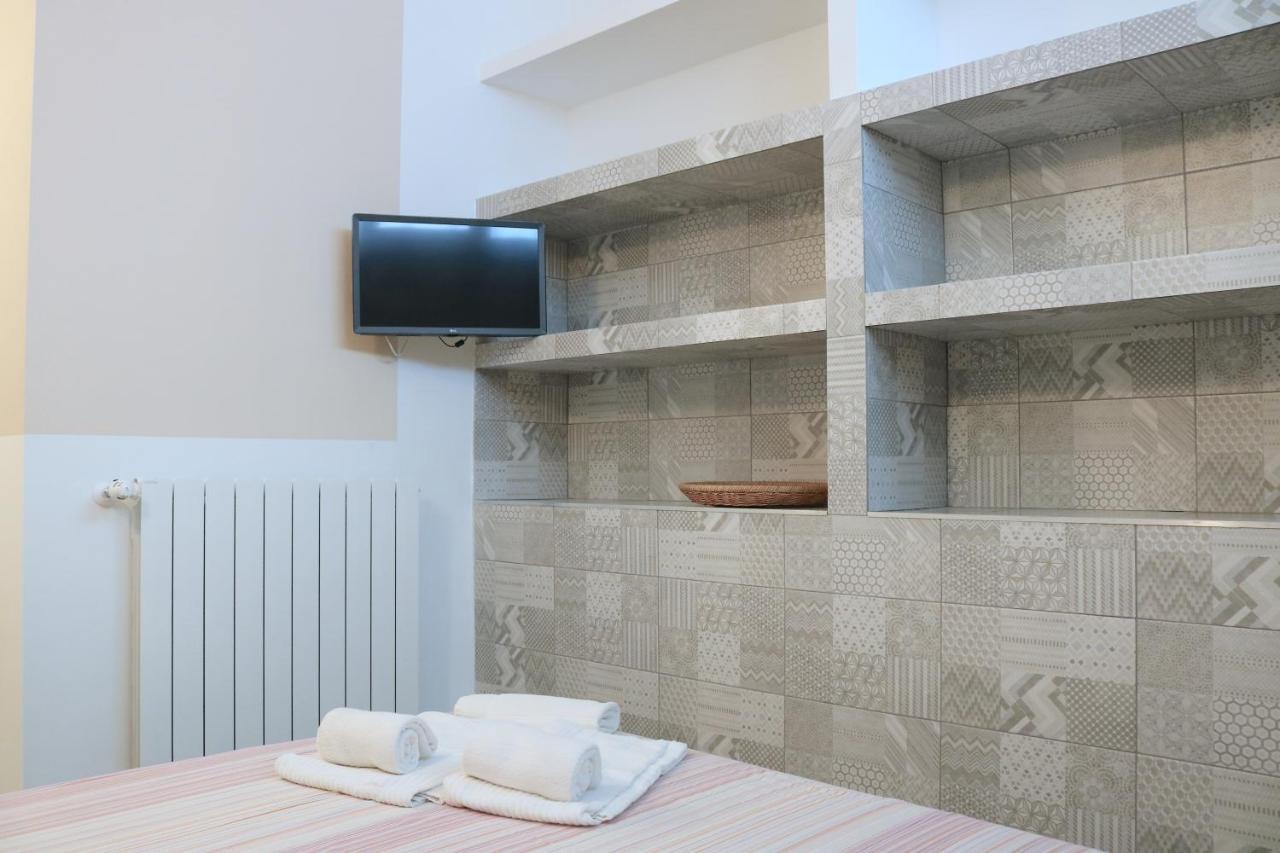 מלון מילאנו Gambara Guests House מראה חיצוני תמונה