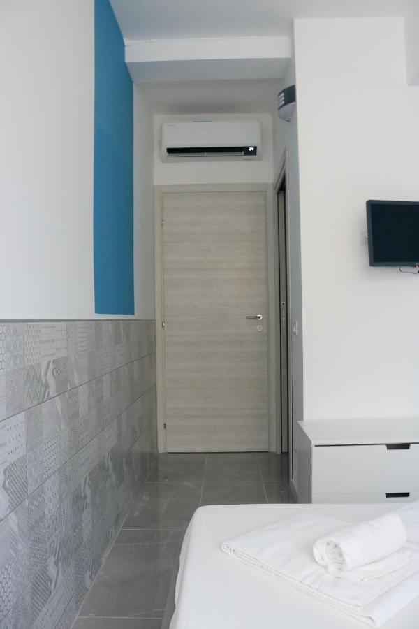 מלון מילאנו Gambara Guests House מראה חיצוני תמונה